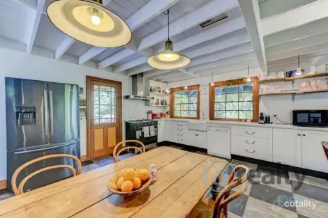 Property photo of 2 Gouldian Way Calala NSW 2340