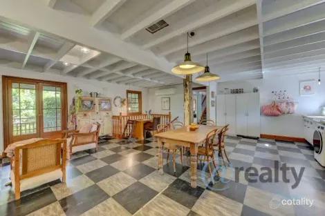 Property photo of 2 Gouldian Way Calala NSW 2340