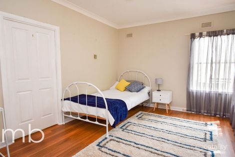 Property photo of 41 Maxwell Avenue Orange NSW 2800