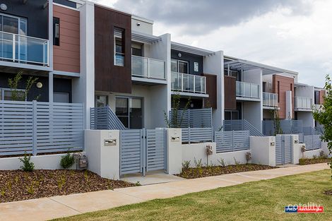 Property photo of 10 Junee Street Crace ACT 2911