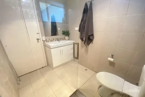 Property photo of 4/38 Ewing Road Logan Central QLD 4114