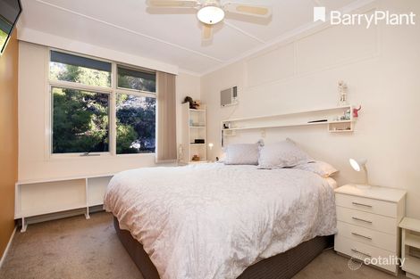 37 Through Rd, Ringwood North, VIC 3134