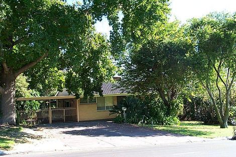 3 Waterbury St, Dianella, WA 6059