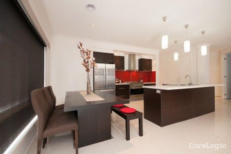 Property photo of 51 Ardsley Circuit Craigieburn VIC 3064