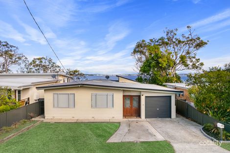 Property photo of 32 Buff Point Avenue Buff Point NSW 2262