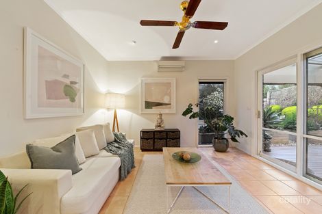Property photo of 7 Reid Mews Berwick VIC 3806