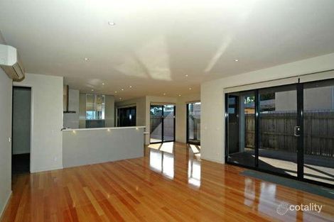 Property photo of 2/109 Bluff Road St Leonards VIC 3223
