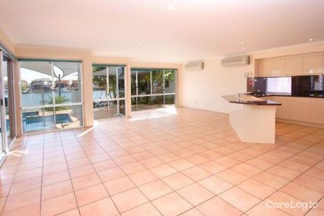 Property photo of 4 Raby Bay Boulevard Cleveland QLD 4163