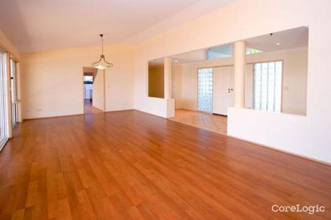 Property photo of 4 Raby Bay Boulevard Cleveland QLD 4163