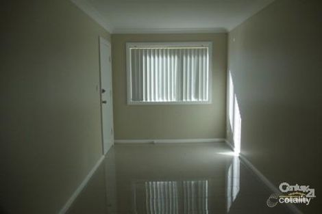 Property photo of 7 Roderigo Close Rosemeadow NSW 2560