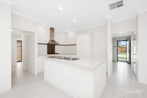 Property photo of 6 Cromarty Gardens Canning Vale WA 6155