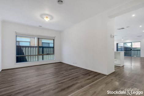Property photo of 5 Angove Street Craigieburn VIC 3064