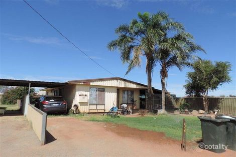 Property photo of 9 Burrows Court Mount Magnet WA 6638