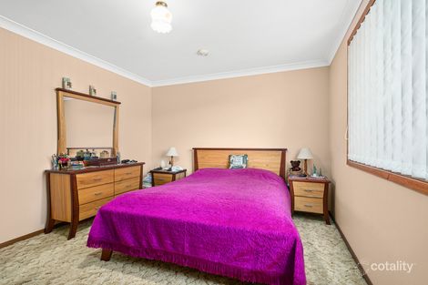 Property photo of 4 Beveles Avenue Unanderra NSW 2526