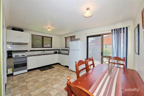 Property photo of 48 Sunset Drive Thabeban QLD 4670