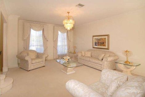Property photo of 7 The Loop Hadfield VIC 3046