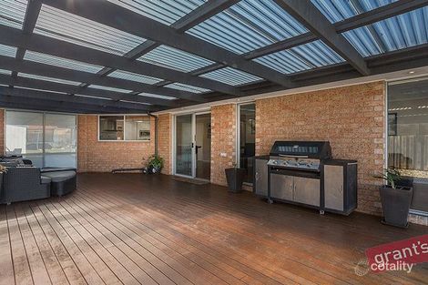 Property photo of 80 Kendall Drive Narre Warren VIC 3805
