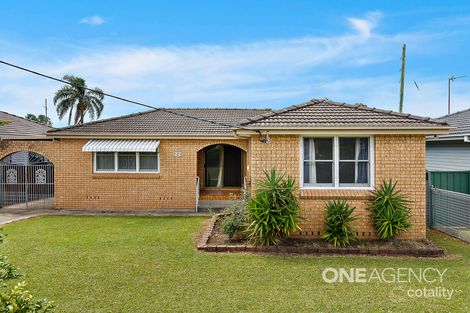 Property photo of 22 Landy Drive Mount Warrigal NSW 2528
