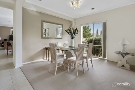 Property photo of 23 Minton Walk Narre Warren South VIC 3805