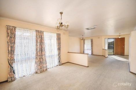 Property photo of 25 Corryong Crescent Taylors Lakes VIC 3038