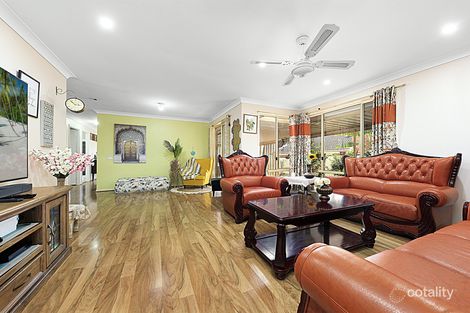 13 Blend Pl, Woodcroft, NSW 2767