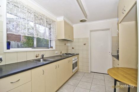 Property photo of 2 Tasma Place Noble Park VIC 3174