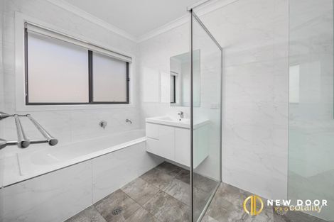 Property photo of 19 Plummer Street Googong NSW 2620