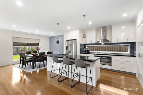 Property photo of 18 Positano Way Lalor VIC 3075