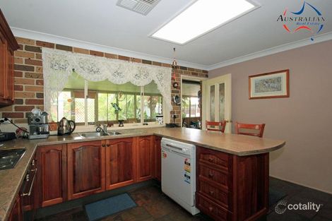 Property photo of 5 Noble Place St Clair NSW 2759