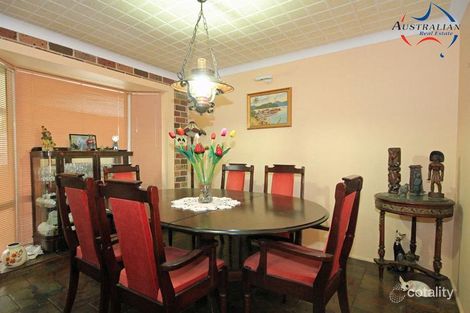 Property photo of 5 Noble Place St Clair NSW 2759