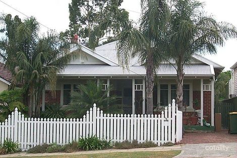 34 Banksia Tce, Kensington, WA 6151