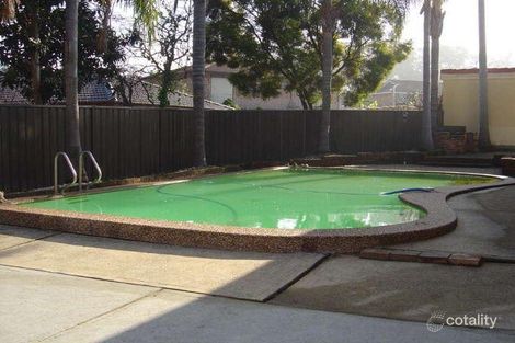 Property photo of 6 Ruskin Close Wetherill Park NSW 2164
