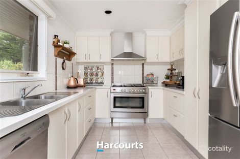 Property photo of 111 Buchanan Road Berwick VIC 3806