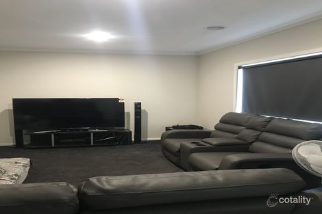 Property photo of 26 Montreal Circuit Craigieburn VIC 3064