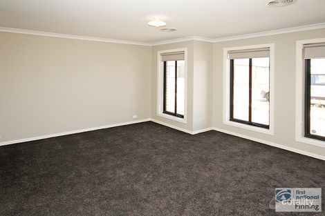 Property photo of 14 Emery Drive Clyde North VIC 3978