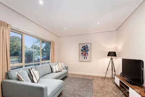 Property photo of 2A Thomas Street Ringwood VIC 3134