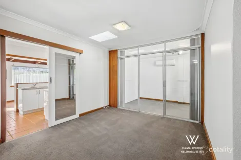 Property photo of 25 Ridgewood Way Ferndale WA 6148