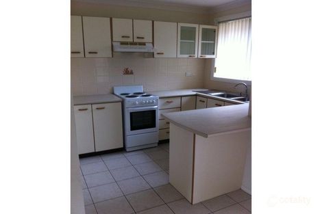 Property photo of 2/2 Arkell Drive Figtree NSW 2525