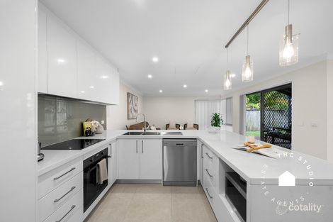 Property photo of 5 Fitzroy Place Kellyville NSW 2155