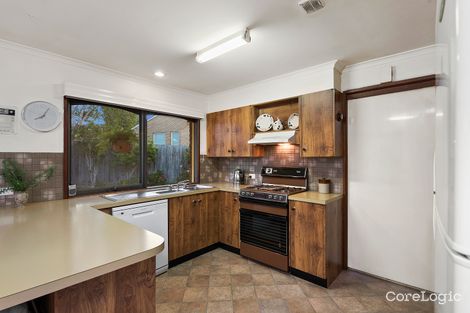 Property photo of 2 Melina Court Endeavour Hills VIC 3802