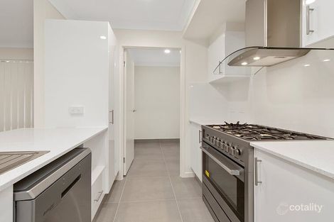 Property photo of 4 Haven Drive Holmview QLD 4207