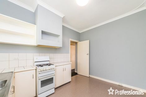 Property photo of 14 Piesse Place Seville Grove WA 6112