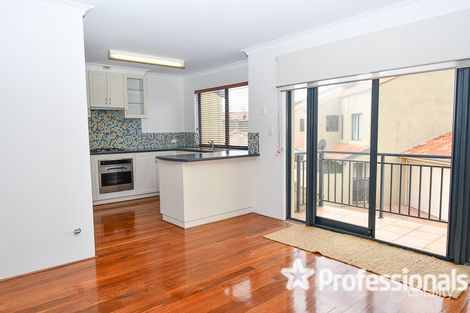 Property photo of 15/69 Westview Parade Wannanup WA 6210