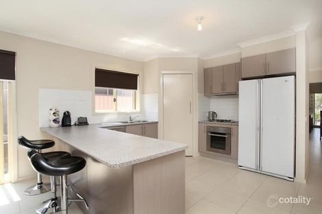 Property photo of 7 Yellowgum Street Burnside Heights VIC 3023