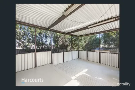 Property photo of 45 Harvey Circuit St Clair NSW 2759
