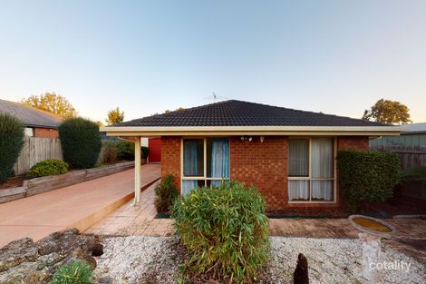 Property photo of 51 Rowellyn Avenue Carrum Downs VIC 3201