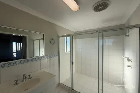 Property photo of 9 Peppermint Grove West Beach WA 6450