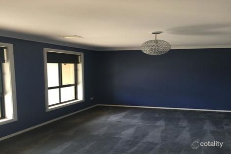 Property photo of 14 Woomera Place Glenfield Park NSW 2650