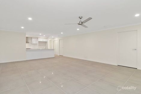 Property photo of 4 Haven Drive Holmview QLD 4207