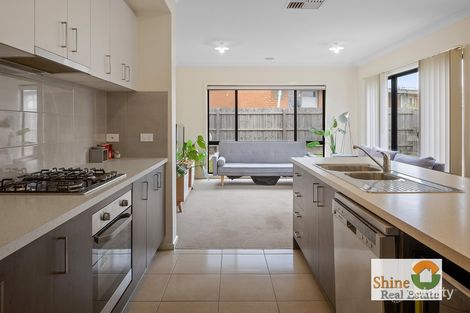 Property photo of 89 Wurrook Circuit North Geelong VIC 3215